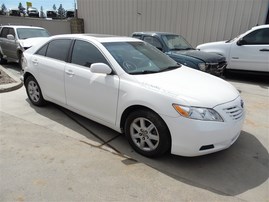 2007 TOYOTA CAMRY LE WHITE 2.4 AT Z20054